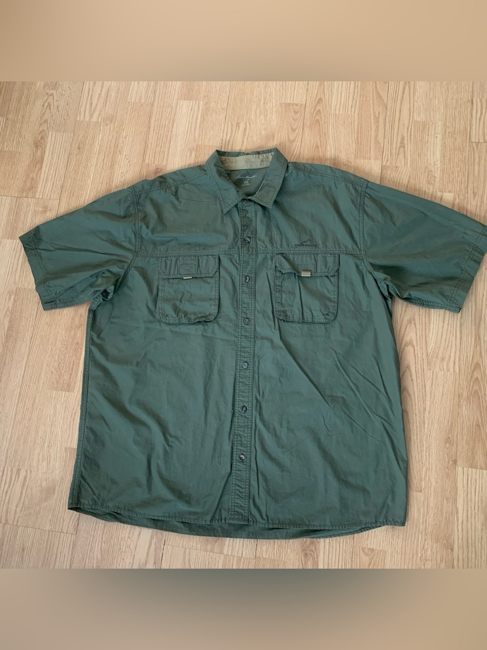 Eddie Bauer Men's XXL Olive Green Cotton Pockets Button Up Shirt Khaki Military